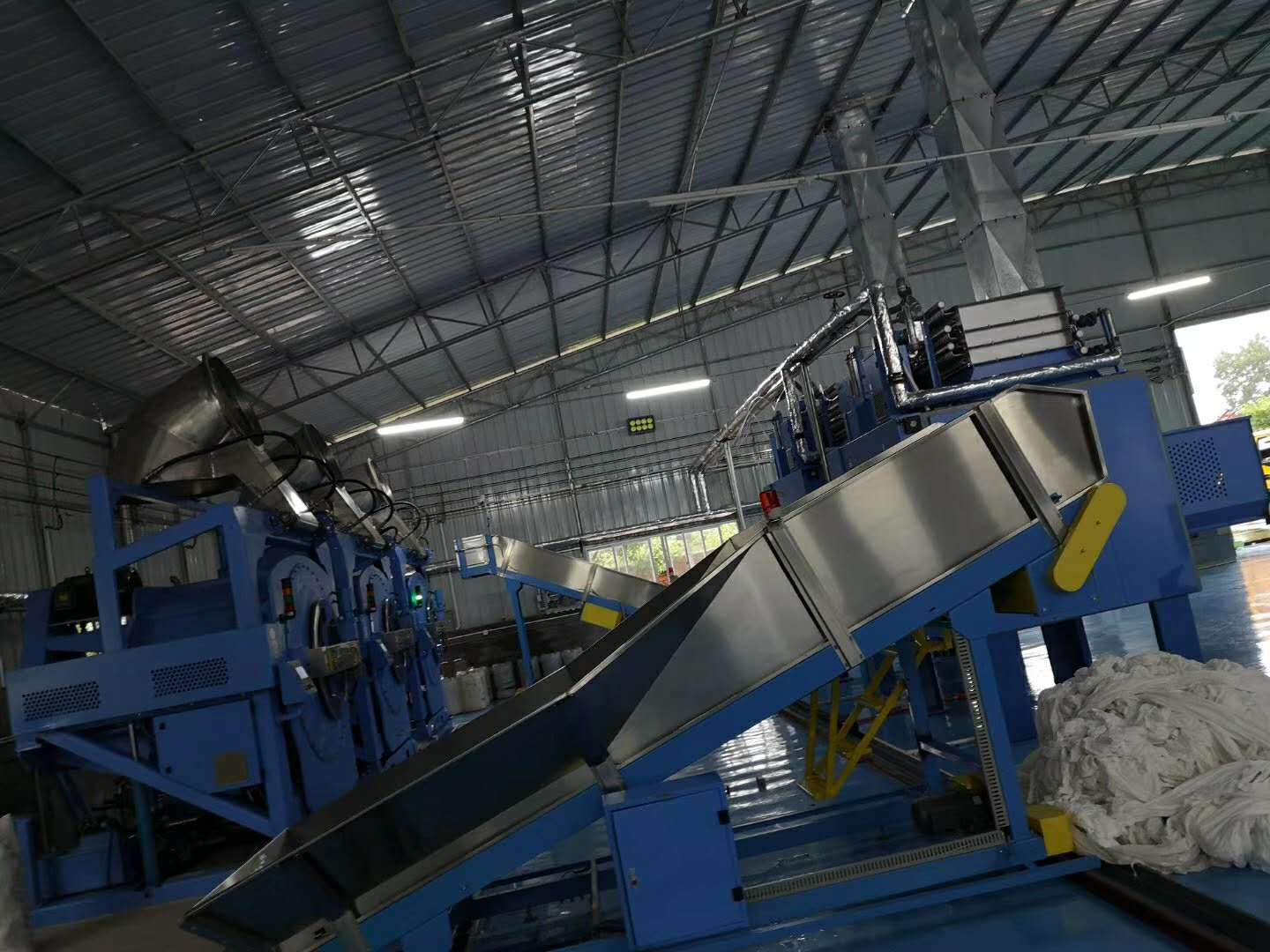 大型洗滌設(shè)備 大型洗滌設(shè)備