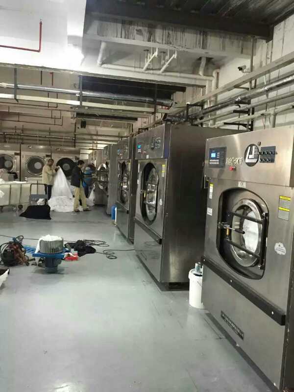 工業(yè)洗衣機